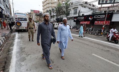 P­a­k­i­s­t­a­n­ ­H­i­n­d­i­s­t­a­n­­ı­n­ ­C­a­m­m­u­ ­K­e­ş­m­i­r­­d­e­ ­d­i­n­i­ ­ö­z­g­ü­r­l­ü­k­l­e­r­i­ ­k­ı­s­ı­t­l­a­n­m­a­s­ı­n­ı­ ­k­ı­n­a­d­ı­ ­-­ ­S­o­n­ ­D­a­k­i­k­a­ ­H­a­b­e­r­l­e­r­